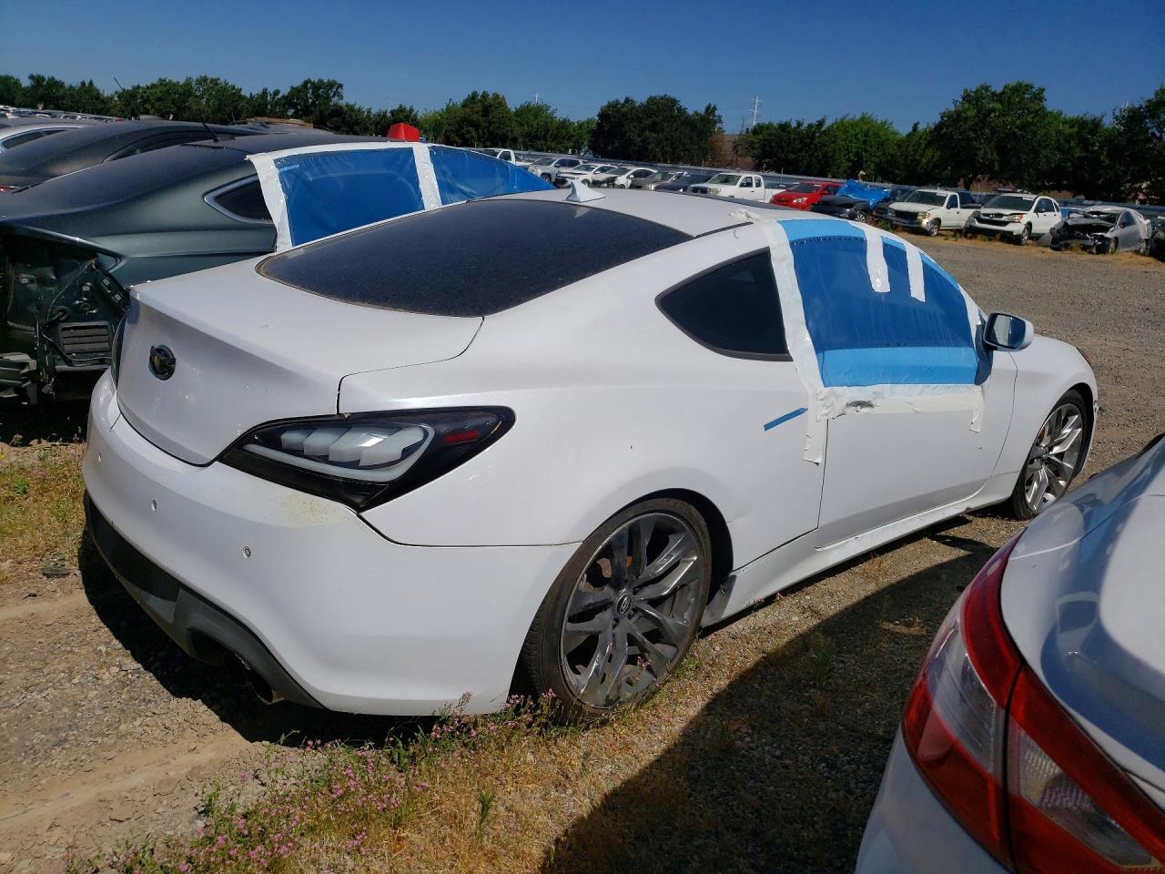 2014 Hyundai Genesis Coupe 2.0T Premium - zdjęcie 3