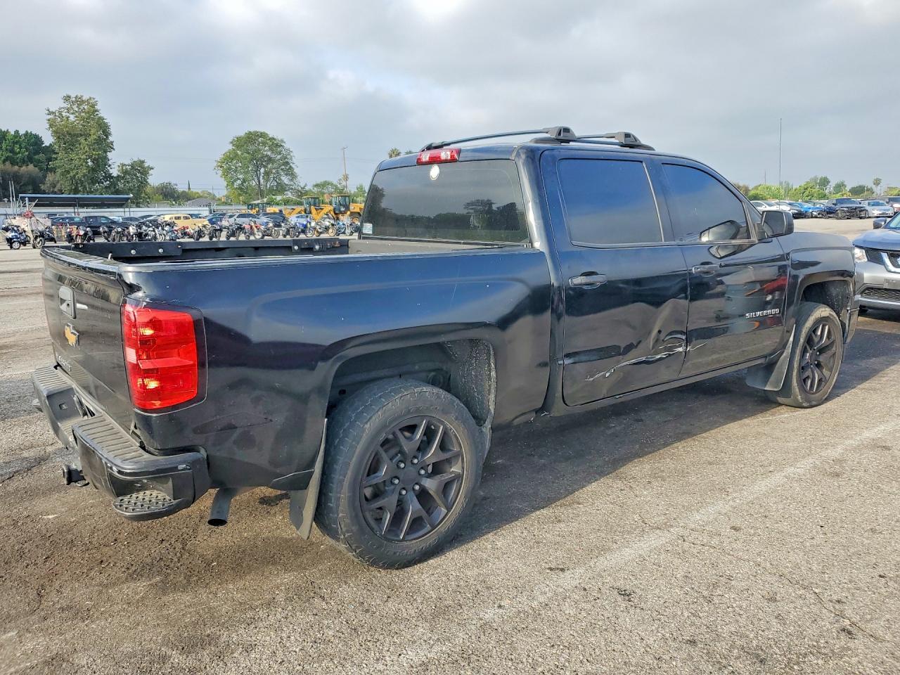 2014 Chevrolet Silverado C1500 - zdjęcie 3