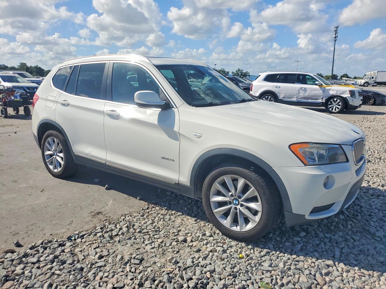 2013 BMW X3 xDrive28I - zdjęcie 4