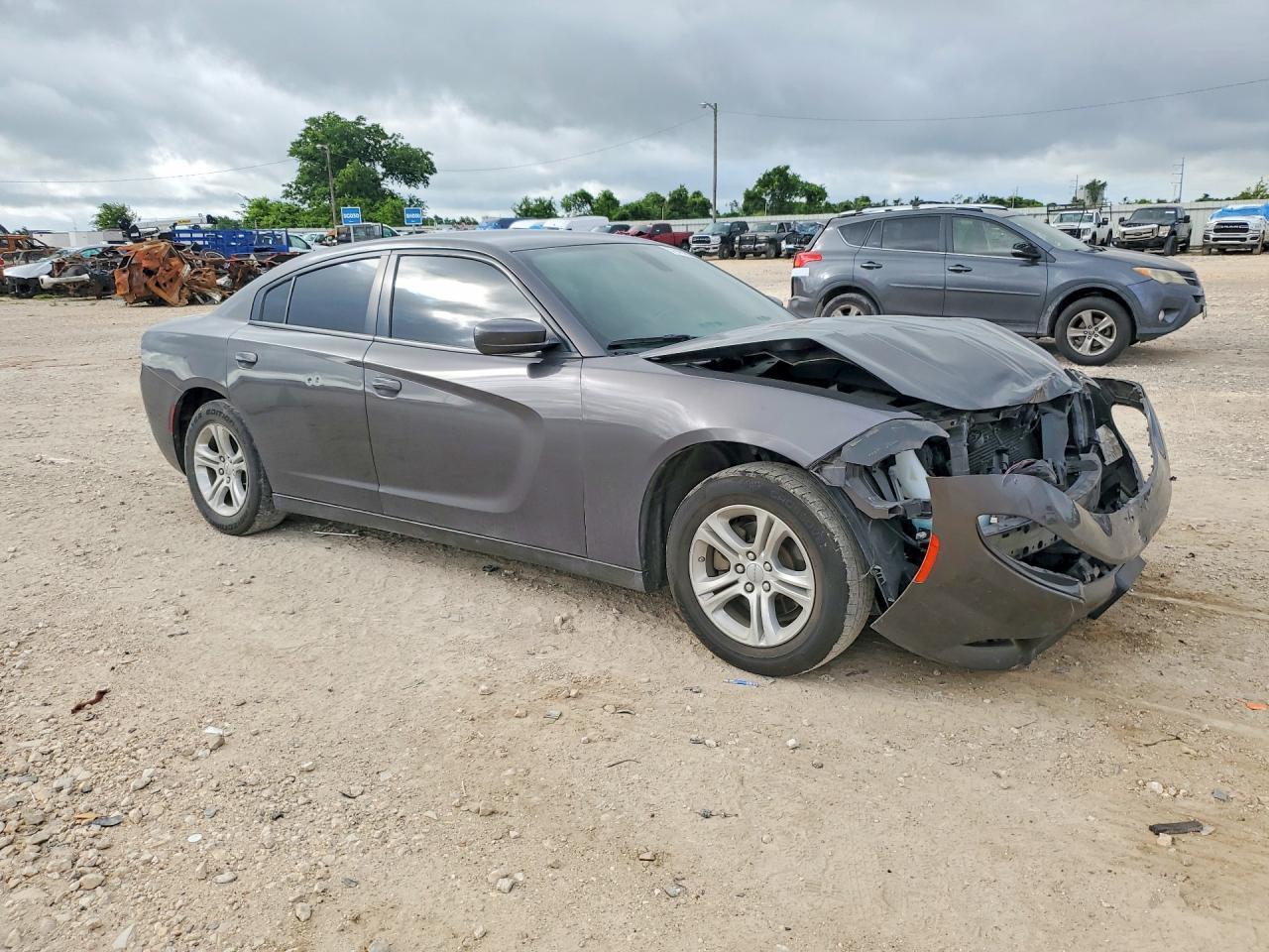 2022 Dodge Charger Sxt - zdjęcie 4