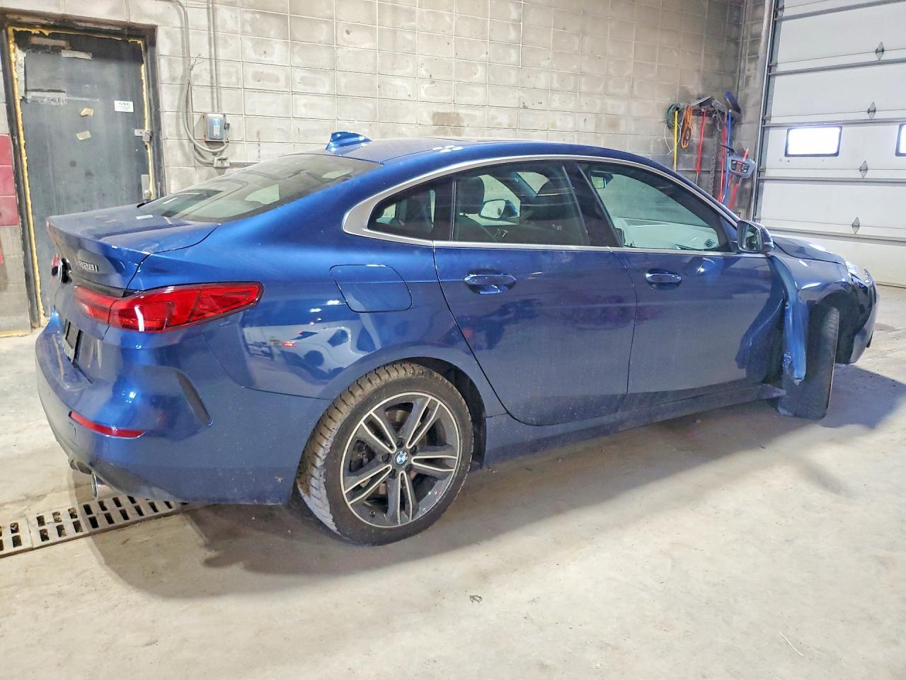 2024 BMW Seria 2 228i - zdjęcie 3