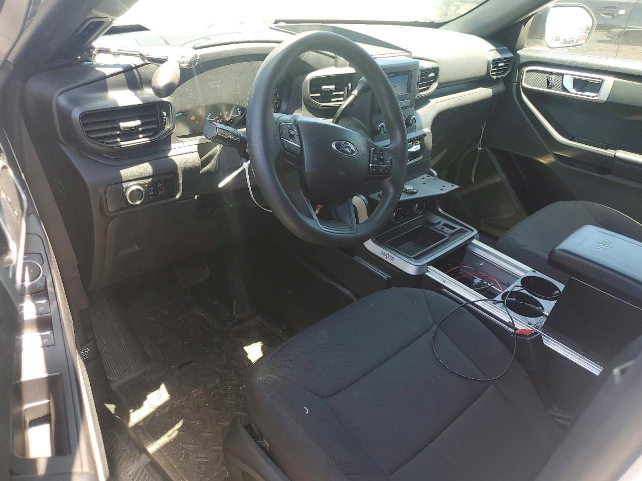 2023 Ford Explorer Police Interceptor - zdjęcie 8