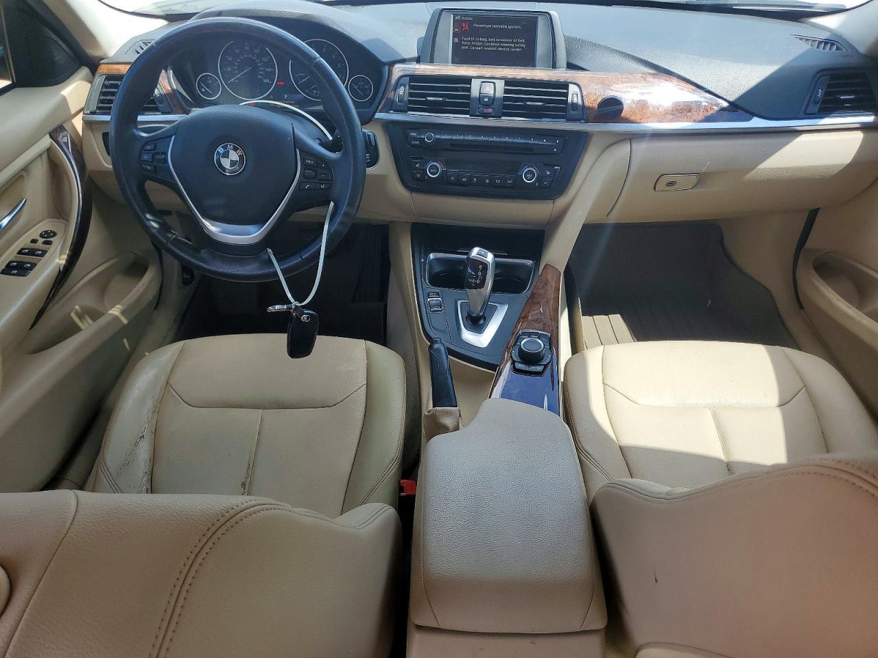 2014 BMW Seria 3 328i - zdjęcie 8