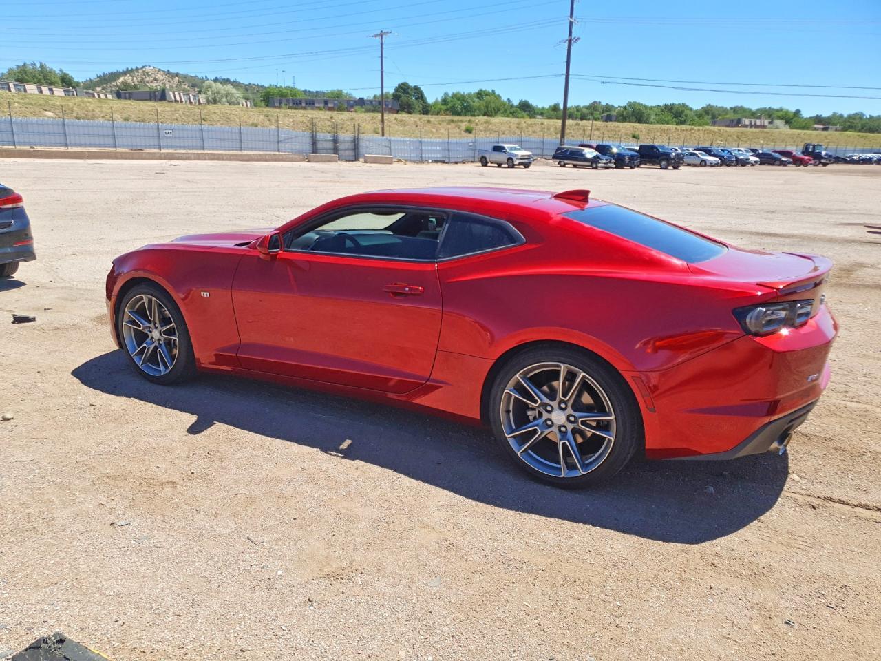 2020 Chevrolet Camaro Lt - zdjęcie 2