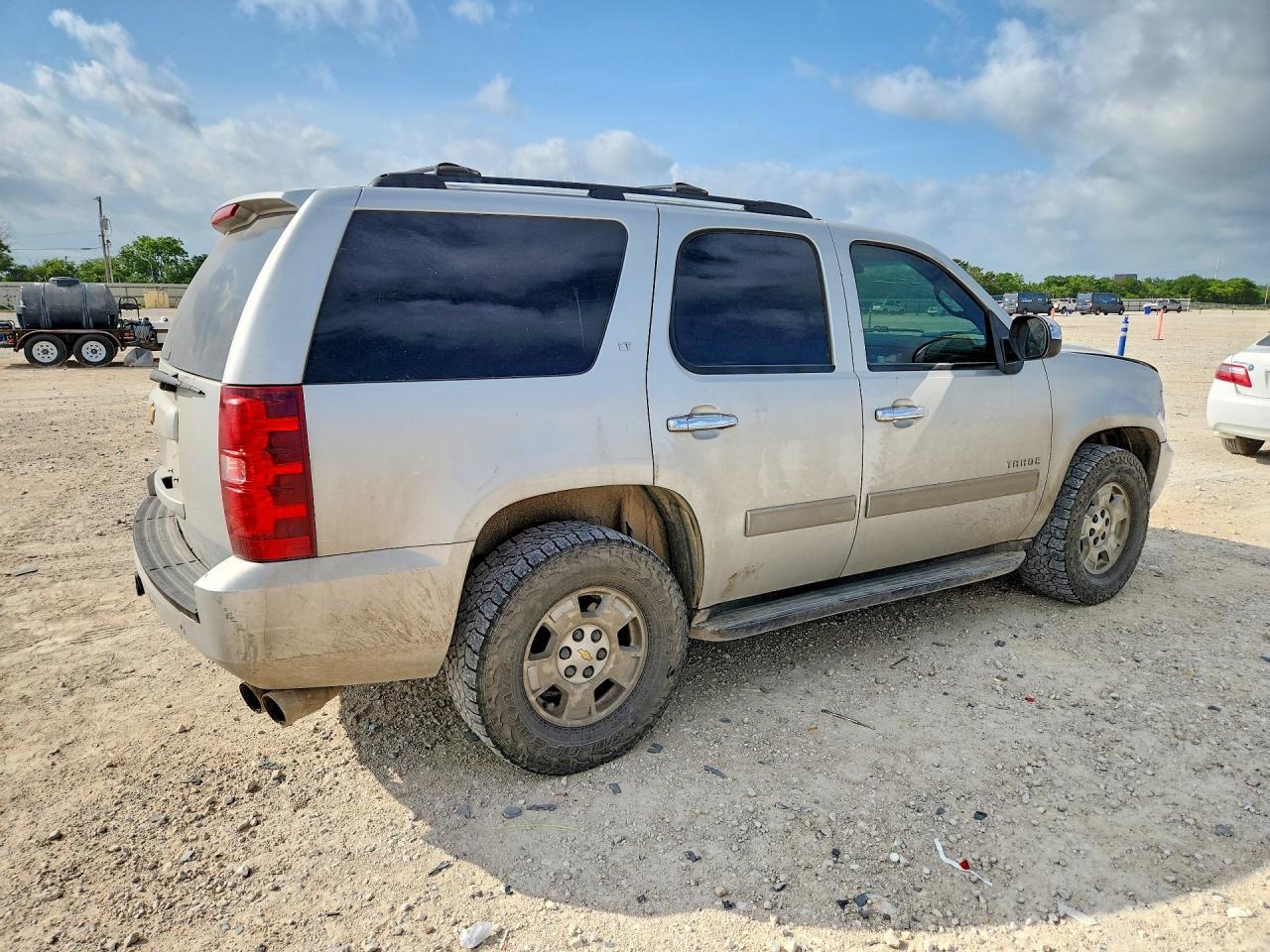 2014 Chevrolet Tahoe C1500 Lt - zdjęcie 3
