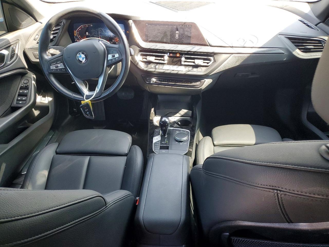 2024 BMW 228I - zdjęcie 8