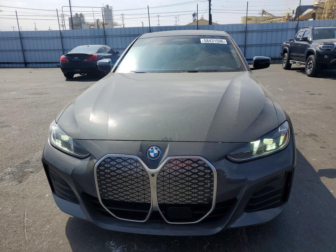 2025 BMW I4 Edrive 40 - zdjęcie 5