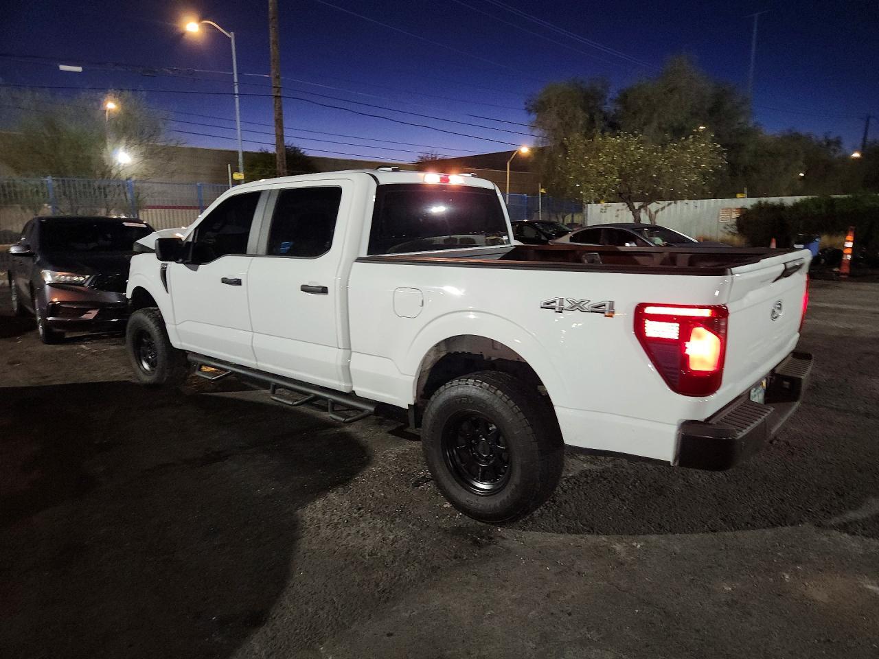 Ford F-150 - zdjęcie 2