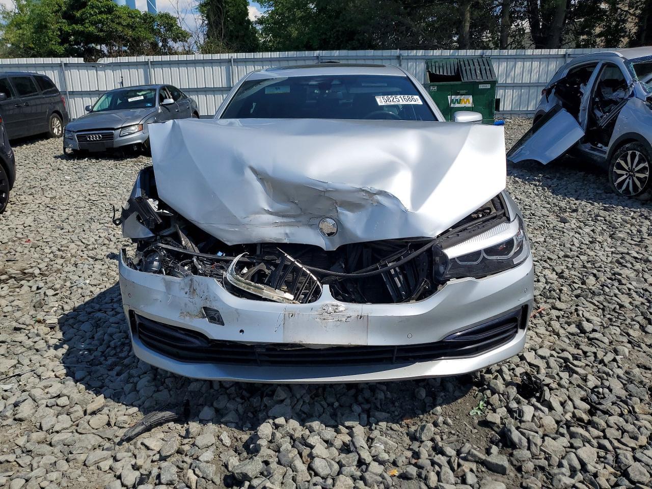 2019 BMW Seria 5 530i - zdjęcie 5