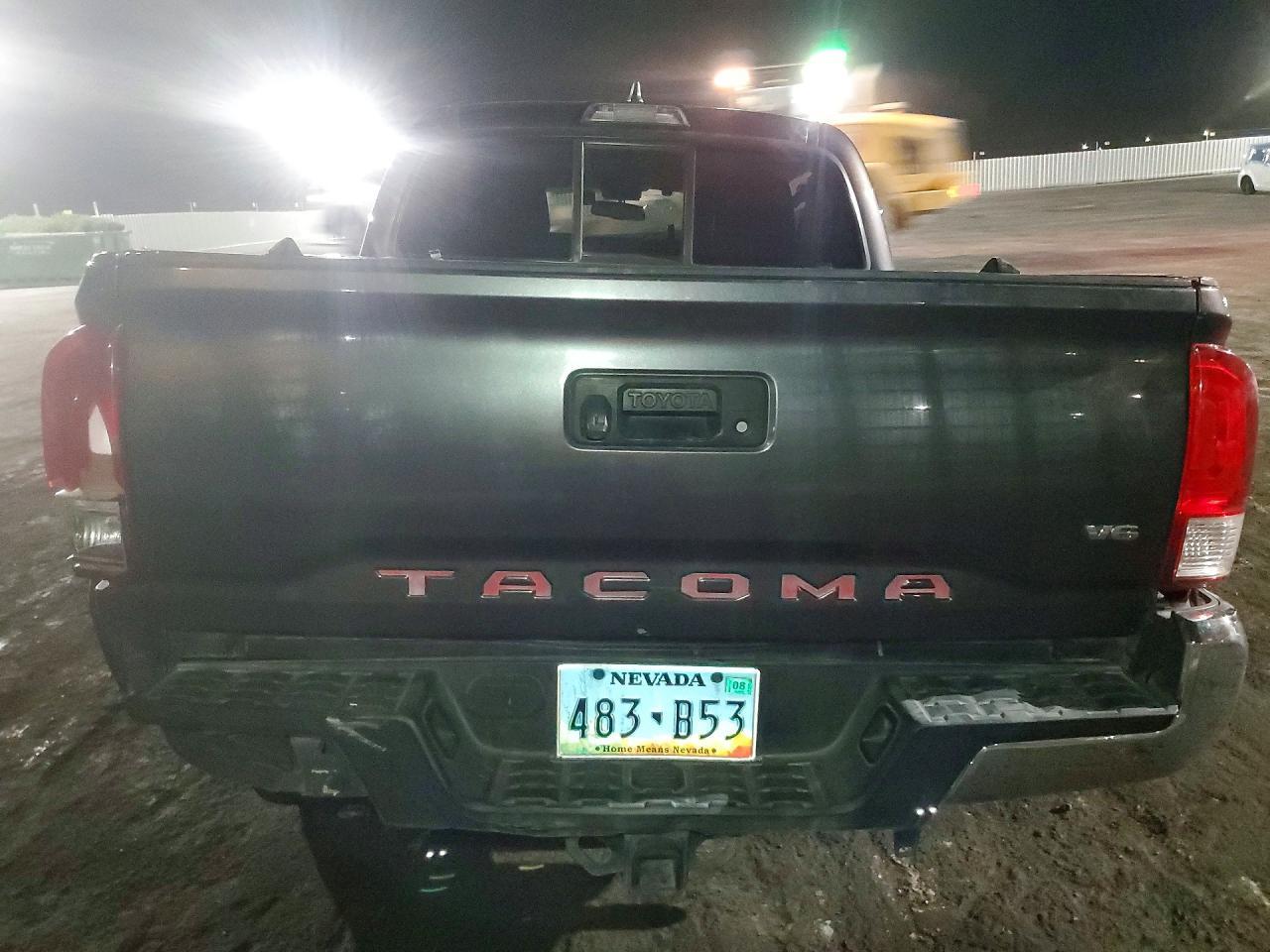 2017 Toyota Tacoma Sr5 - zdjęcie 6