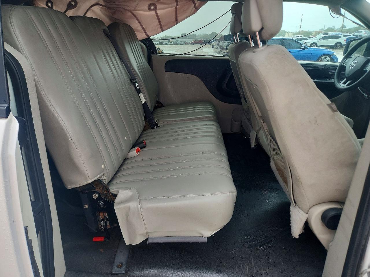 2017 Dodge Grand Caravan Se - zdjęcie 11