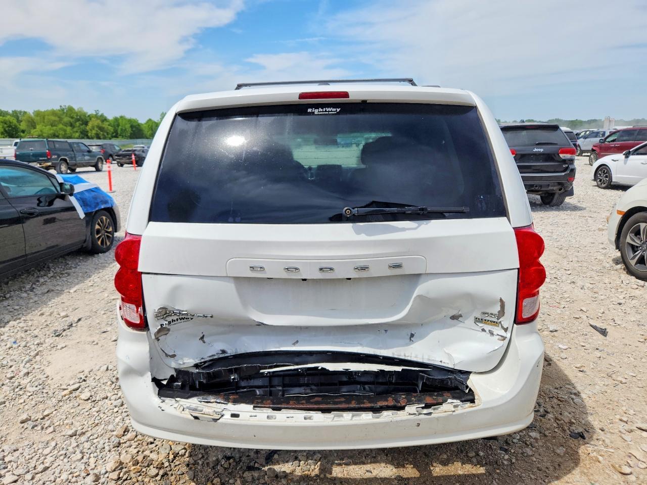 2017 Dodge Grand Caravan Sxt - zdjęcie 6