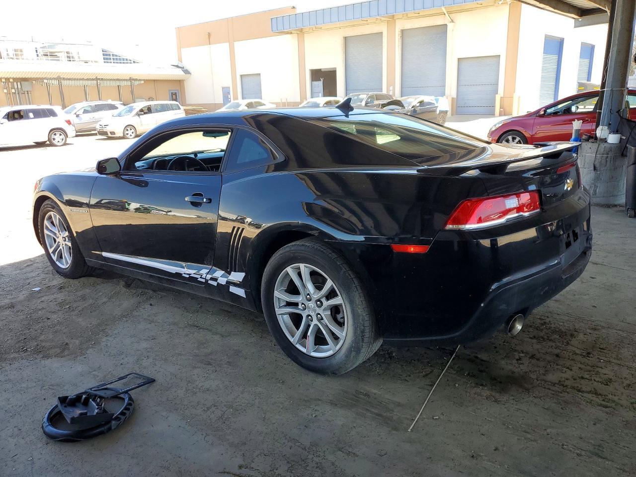 2015 Chevrolet Camaro Ls - zdjęcie 2