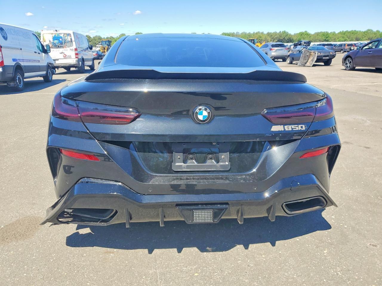2019 BMW M850Xi - zdjęcie 6