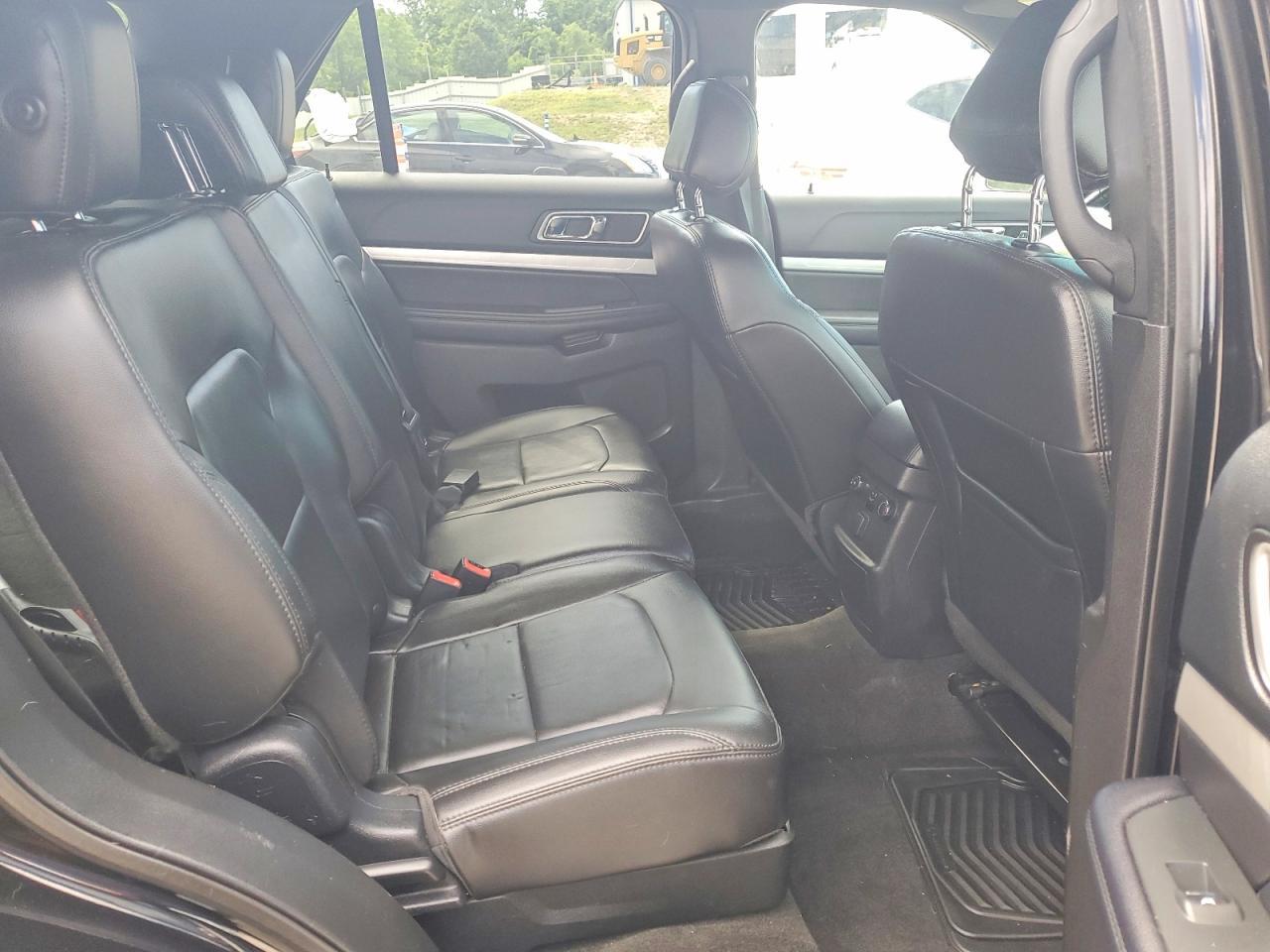 2017 Ford Explorer Xlt - zdjęcie 11