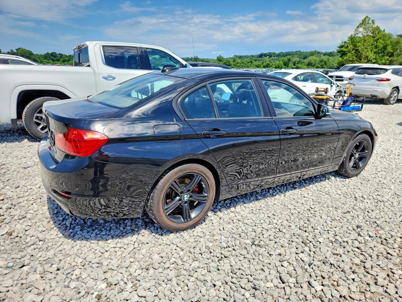 2014 BMW 320 I xDrive - zdjęcie 3