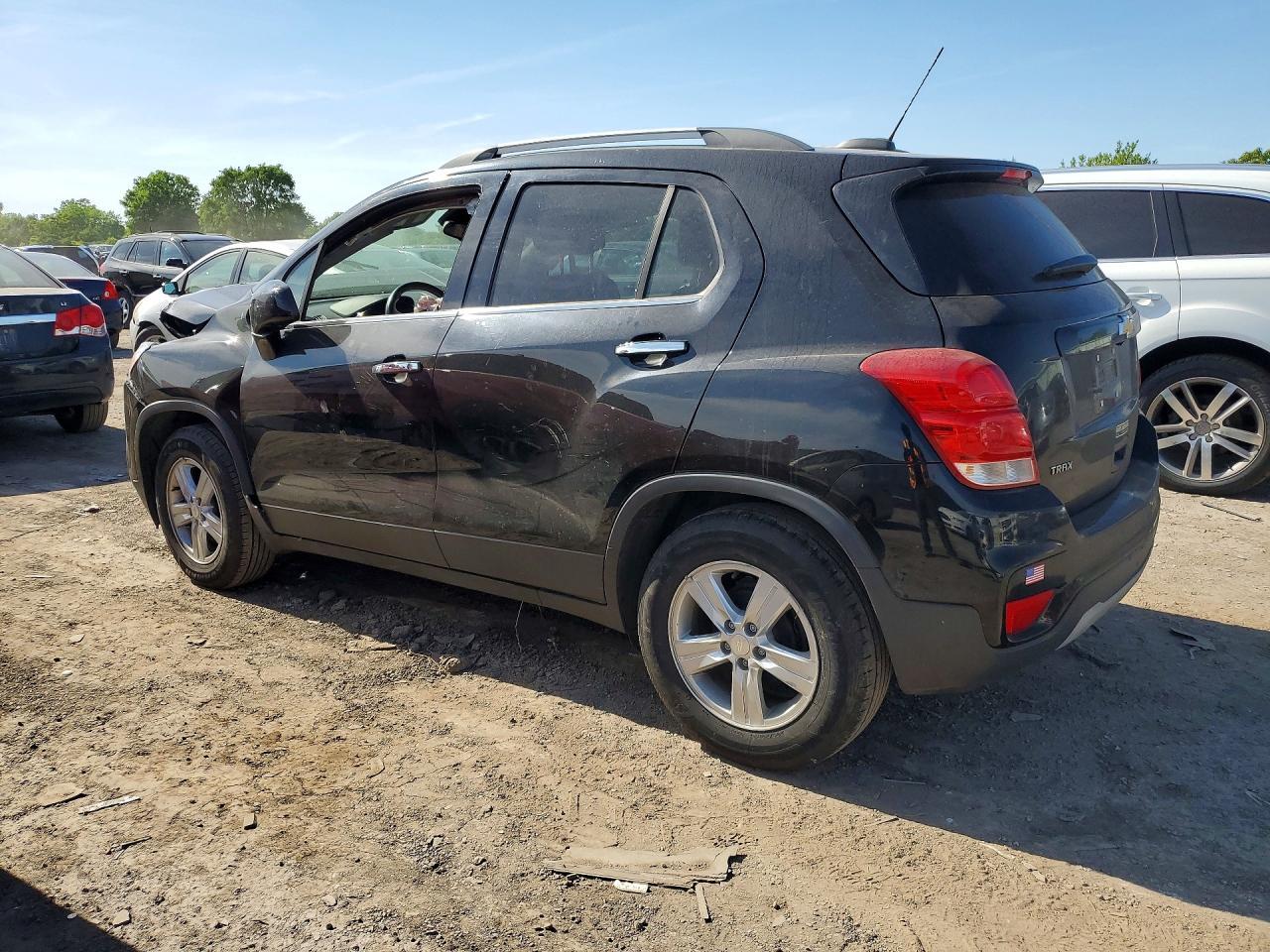 2020 Chevrolet Trax 1Lt - zdjęcie 2