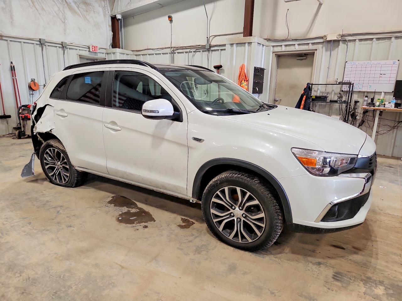 2017 Mitsubishi Outlander Sport Sel - zdjęcie 4