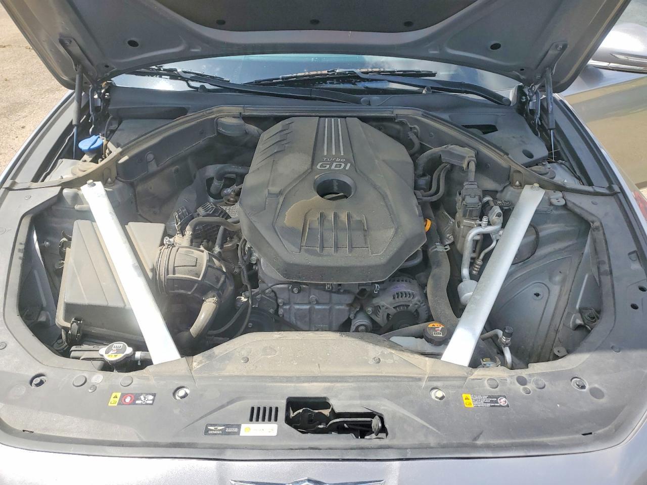 2022 Genesis G70 2.0T - zdjęcie 11