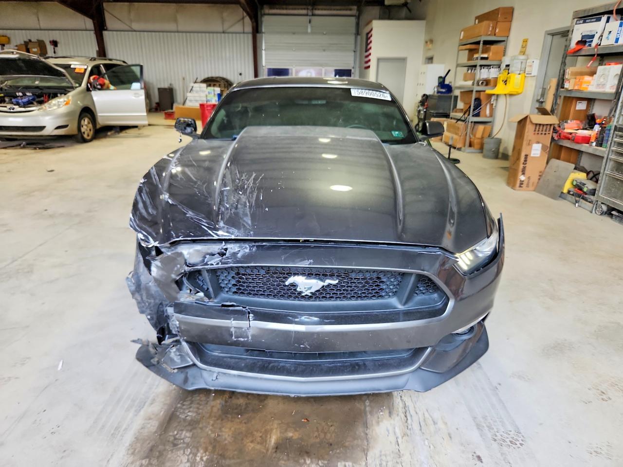 2017 Ford Mustang Gt - zdjęcie 5