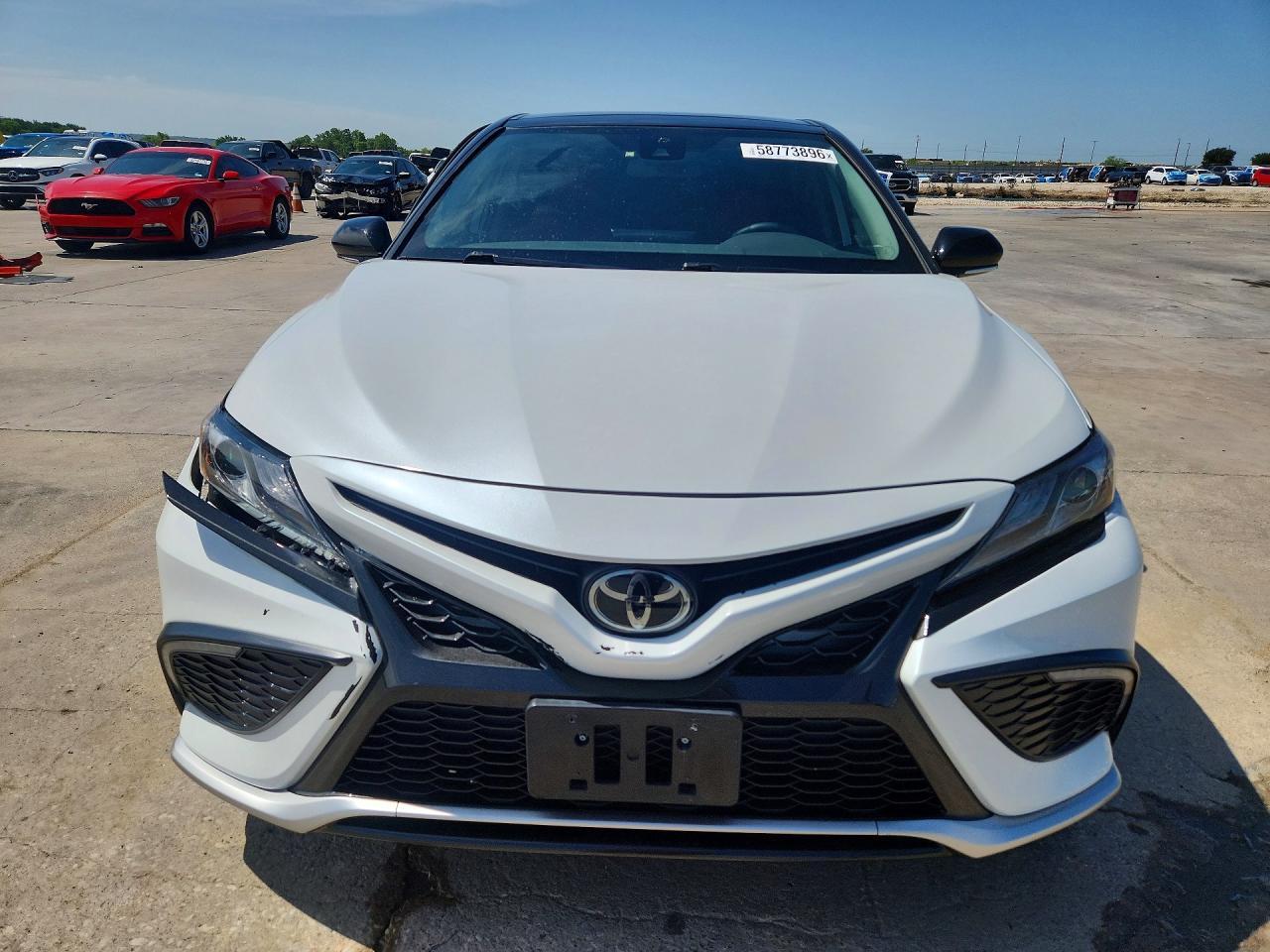 2023 Toyota Camry Xse - zdjęcie 5