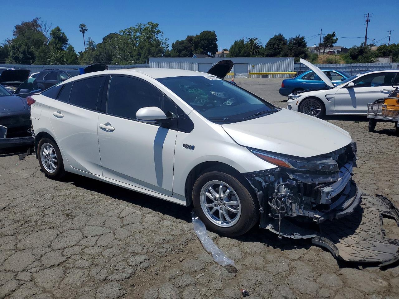 2017 Toyota Prius Prime Premium - zdjęcie 4