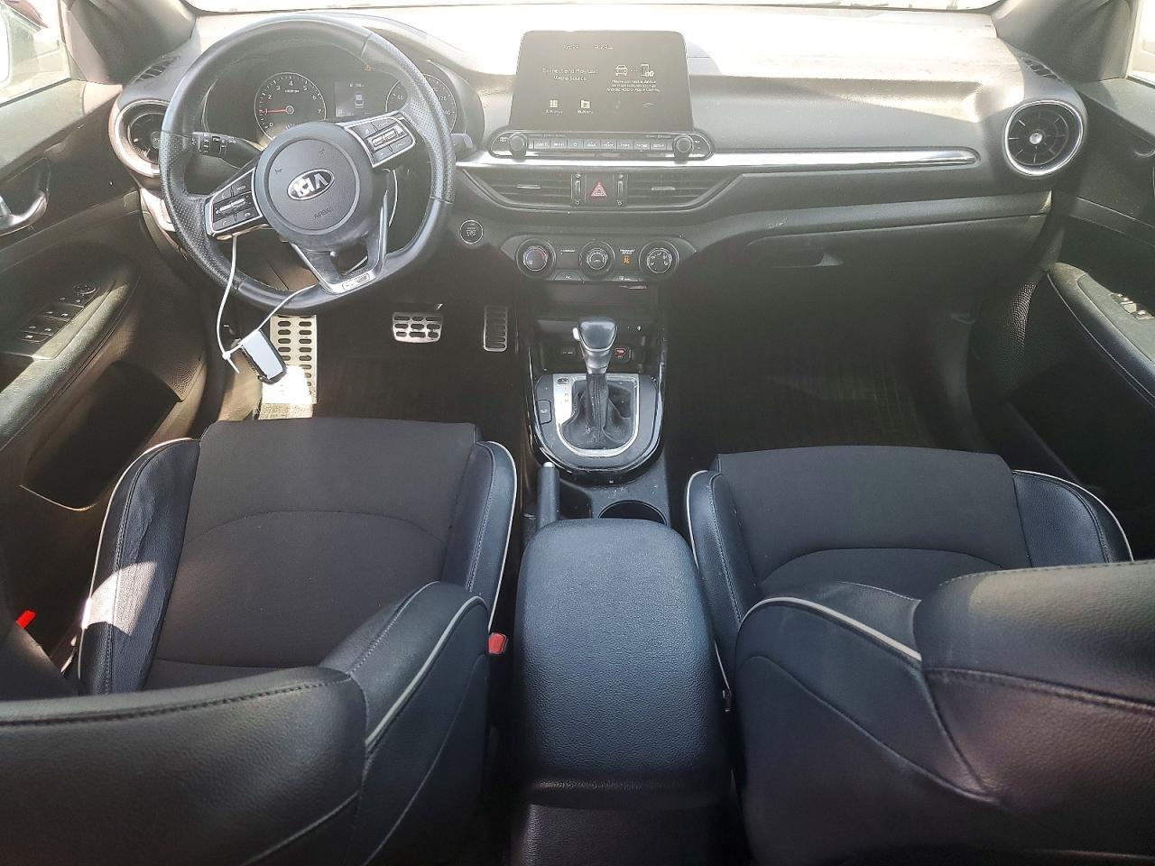 2020 Kia Forte Gt Line - zdjęcie 8