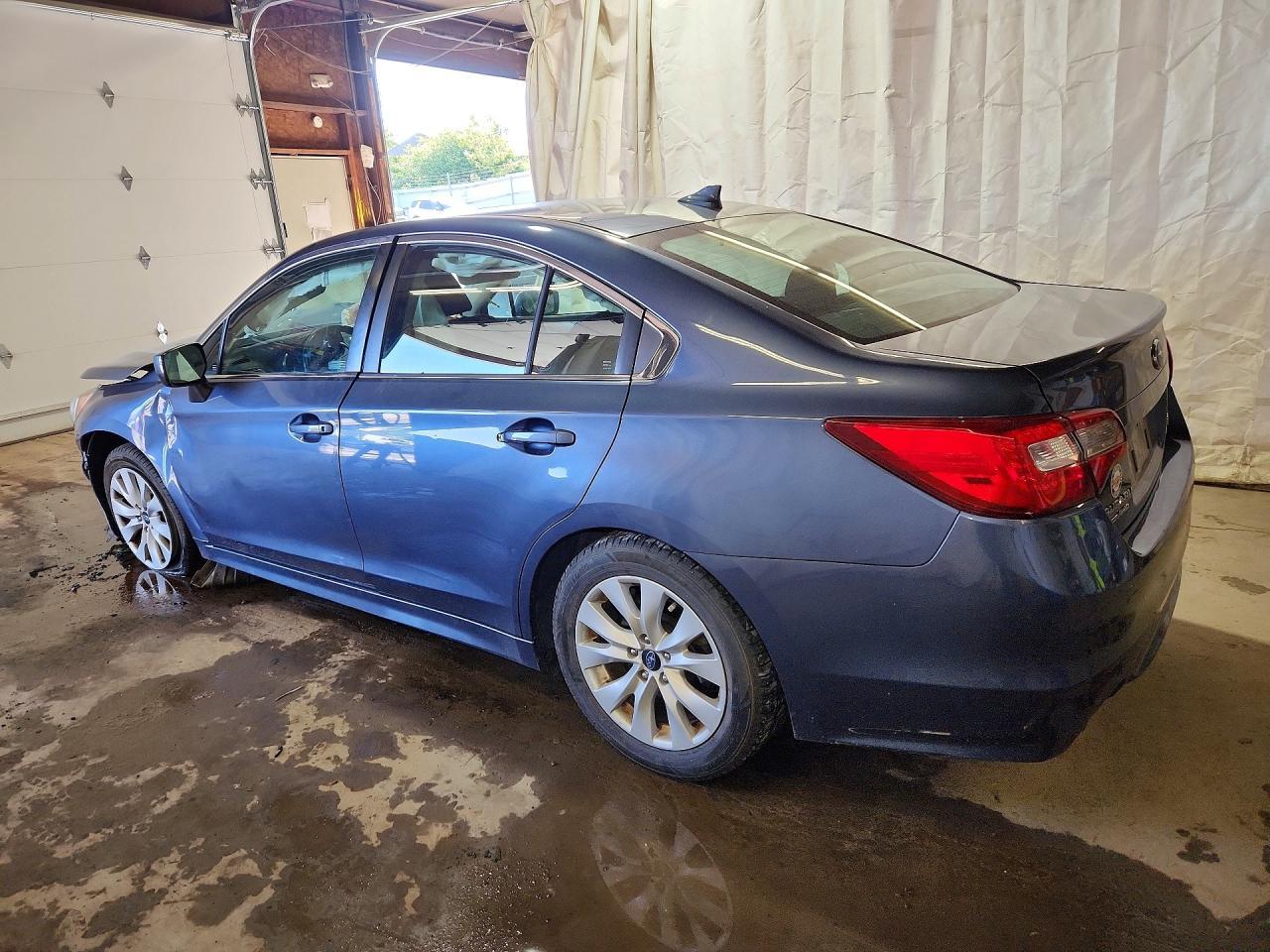2017 Subaru Legacy 2.5I Premium - zdjęcie 2