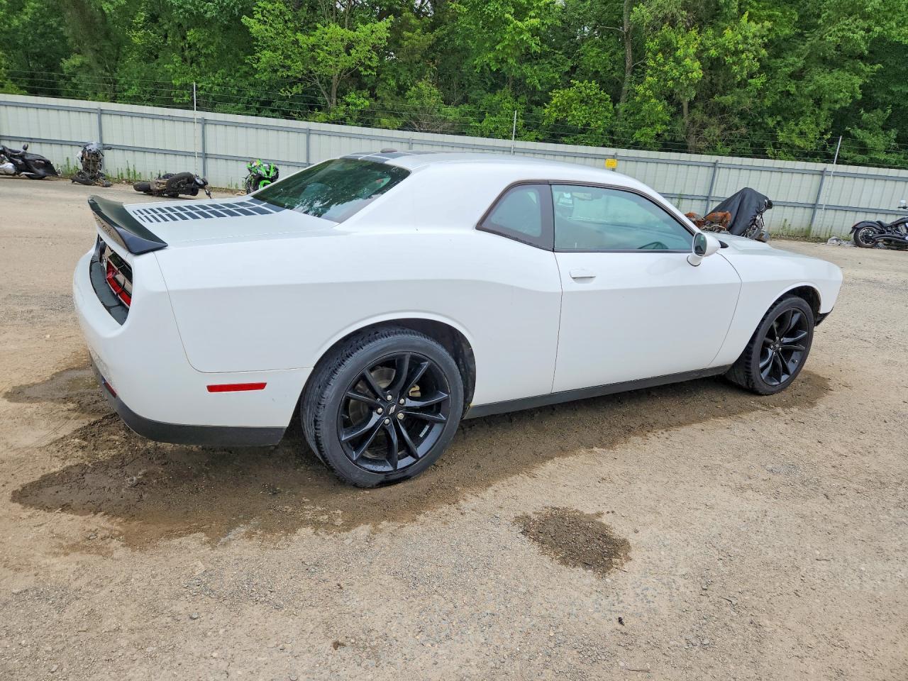 2017 Dodge Challenger Sxt - zdjęcie 3