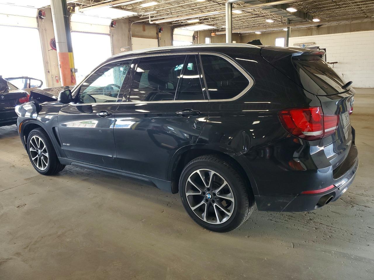 2017 BMW X5 xDrive35I - zdjęcie 2