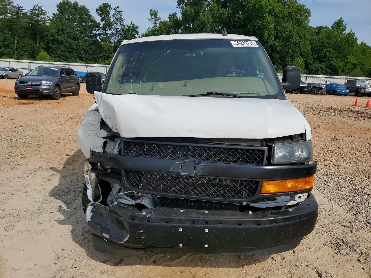 2023 Chevrolet Express G2500 - zdjęcie 5