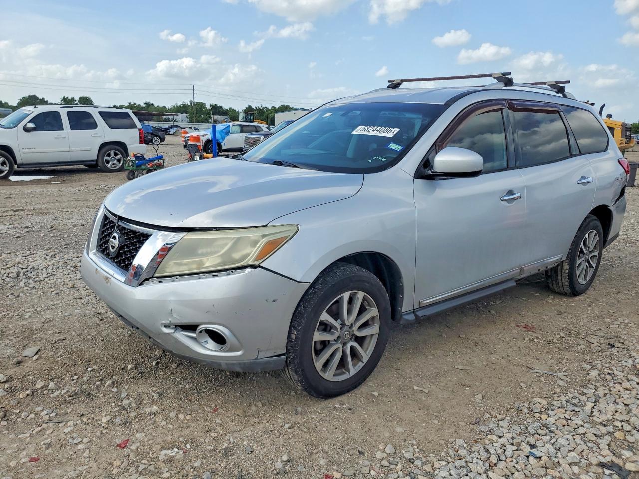 2013 Nissan Pathfinder S - zdjęcie główne