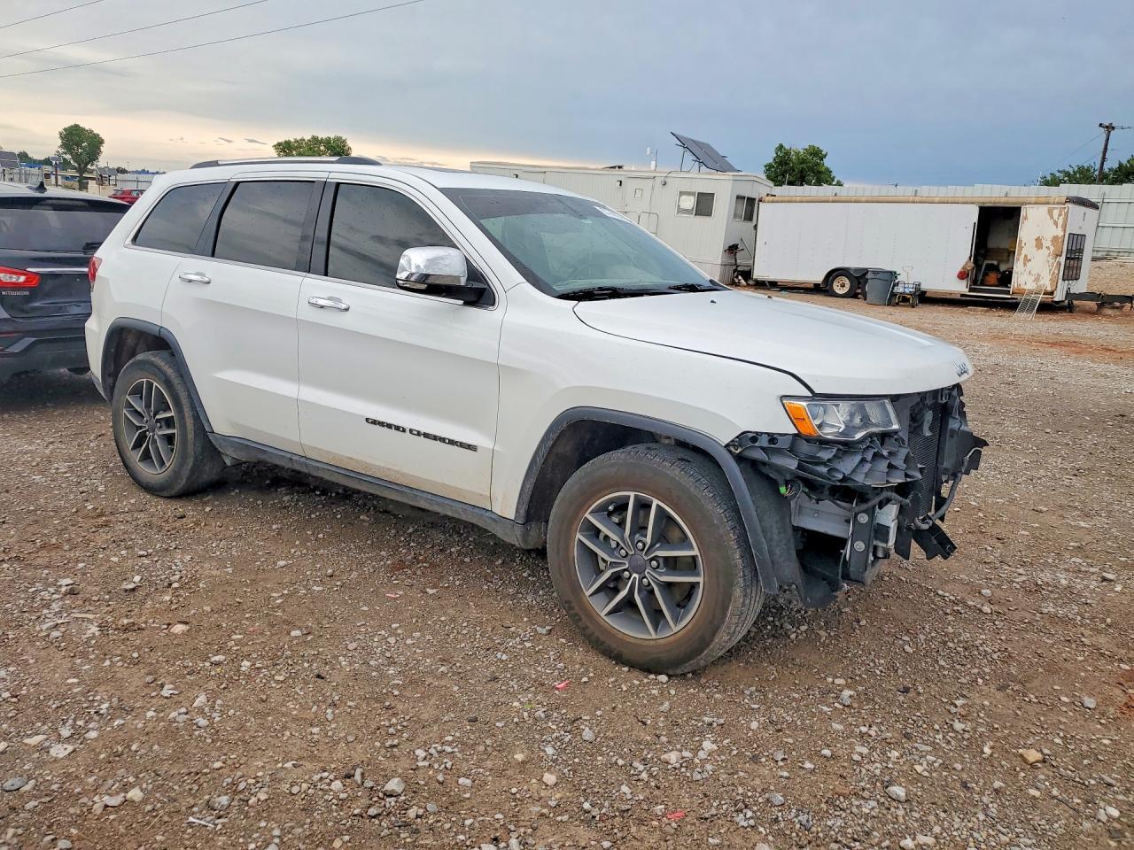 2022 Jeep Grand Cherokee Limited - zdjęcie 4