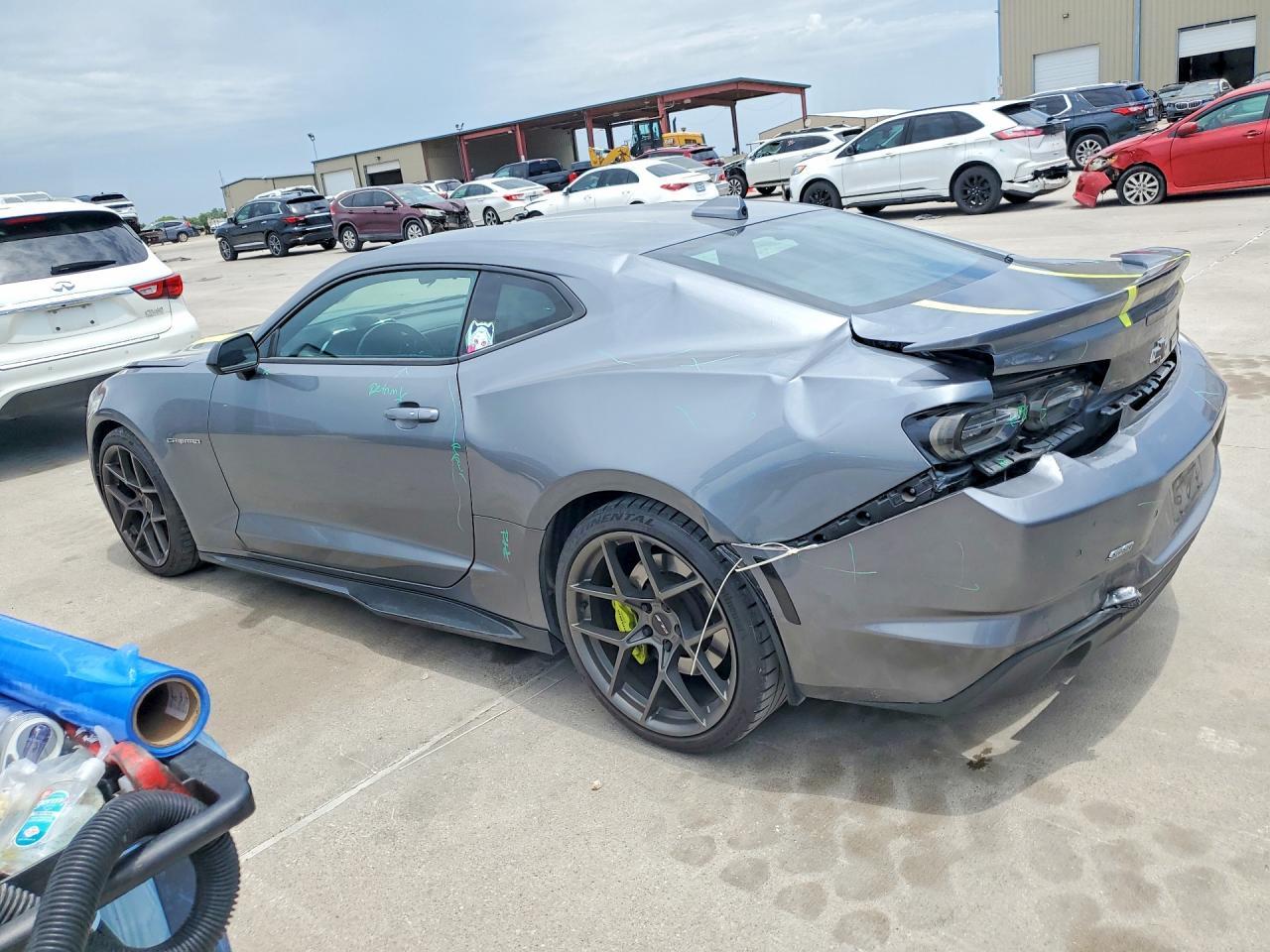 2020 Chevrolet Camaro Ss - zdjęcie 2