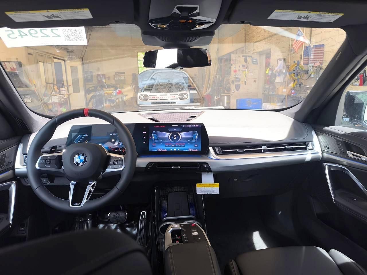 2026 BMW X1 M35I - zdjęcie 9