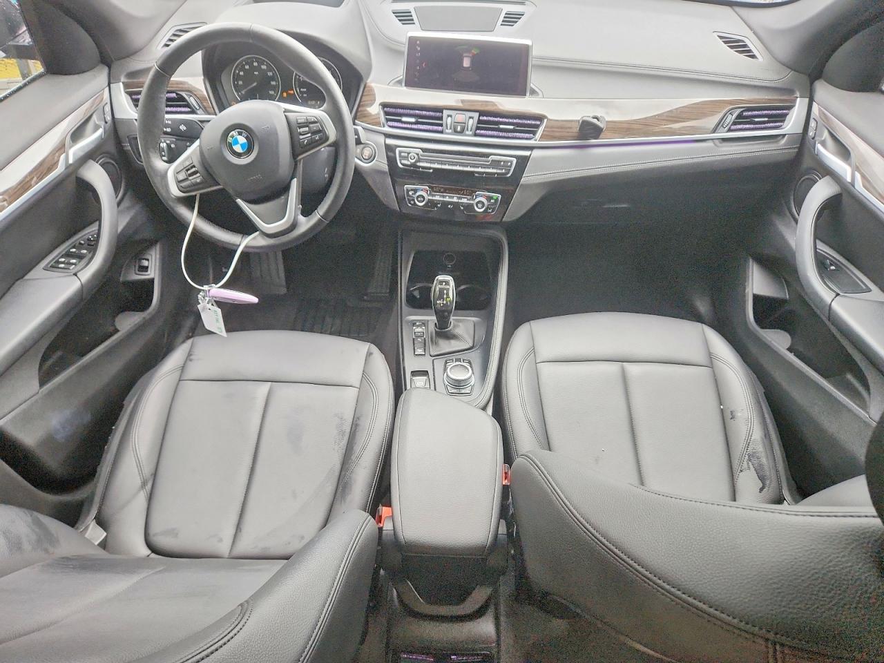 2021 BMW X1 xDrive28I - zdjęcie 8