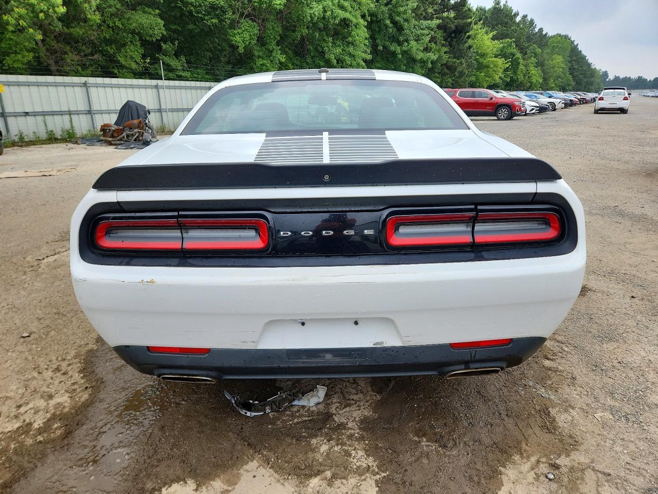 2017 Dodge Challenger Sxt - zdjęcie 6