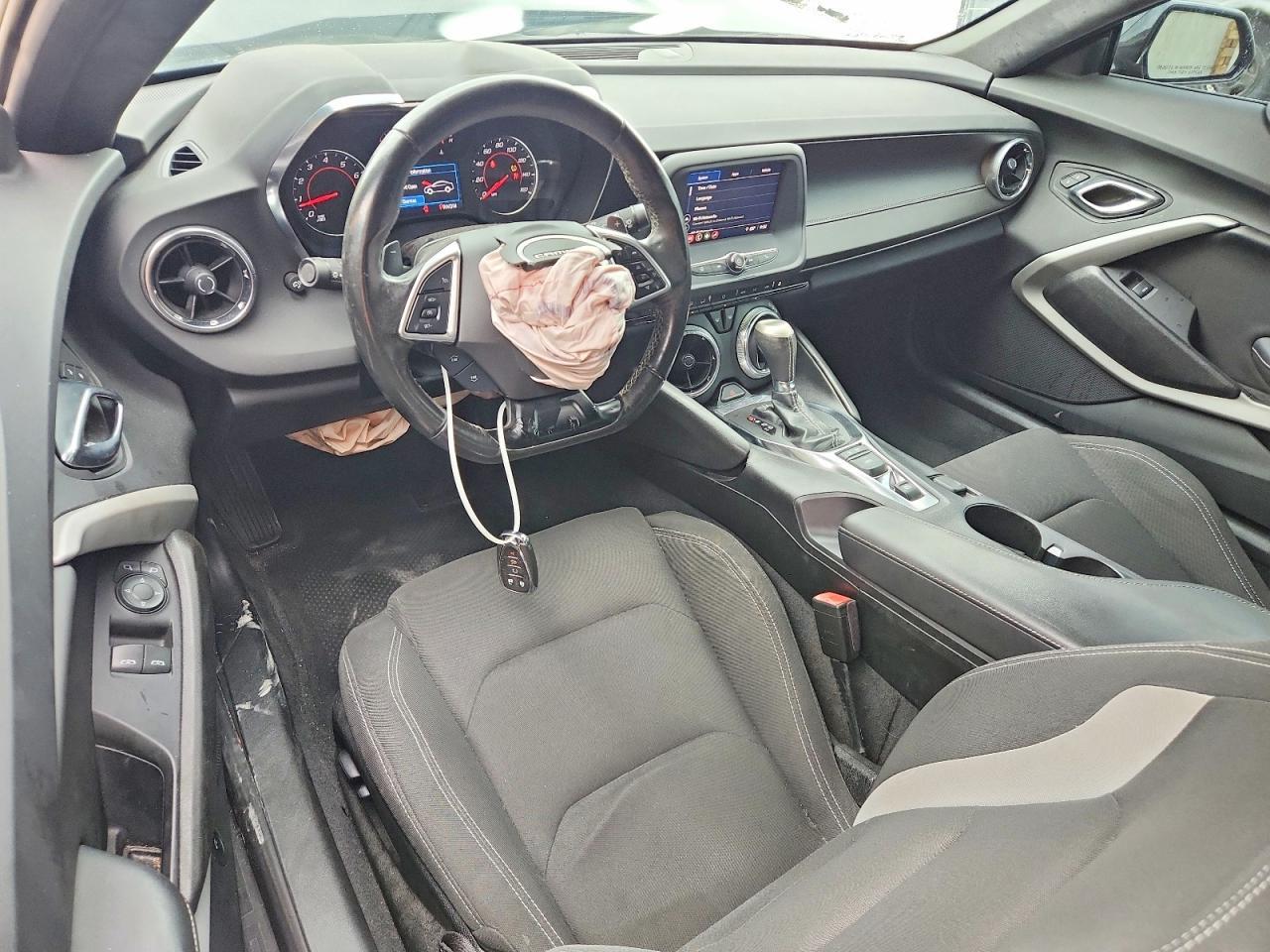 2021 Chevrolet Camaro Ls - zdjęcie 8