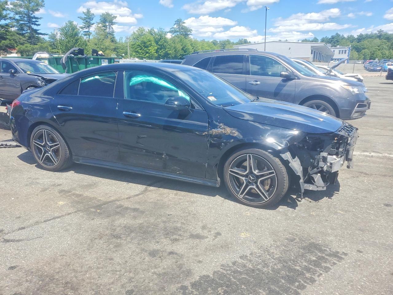 2022 Mercedes-Benz Cla Amg 35 4Matic - zdjęcie 4