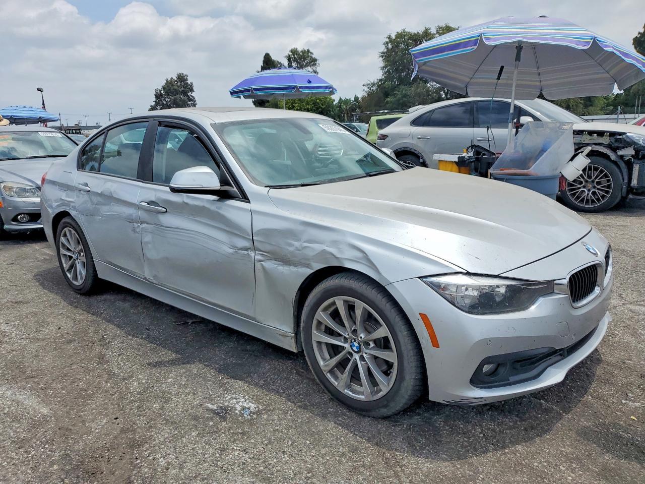 BMW Seria 3 - zdjęcie 4