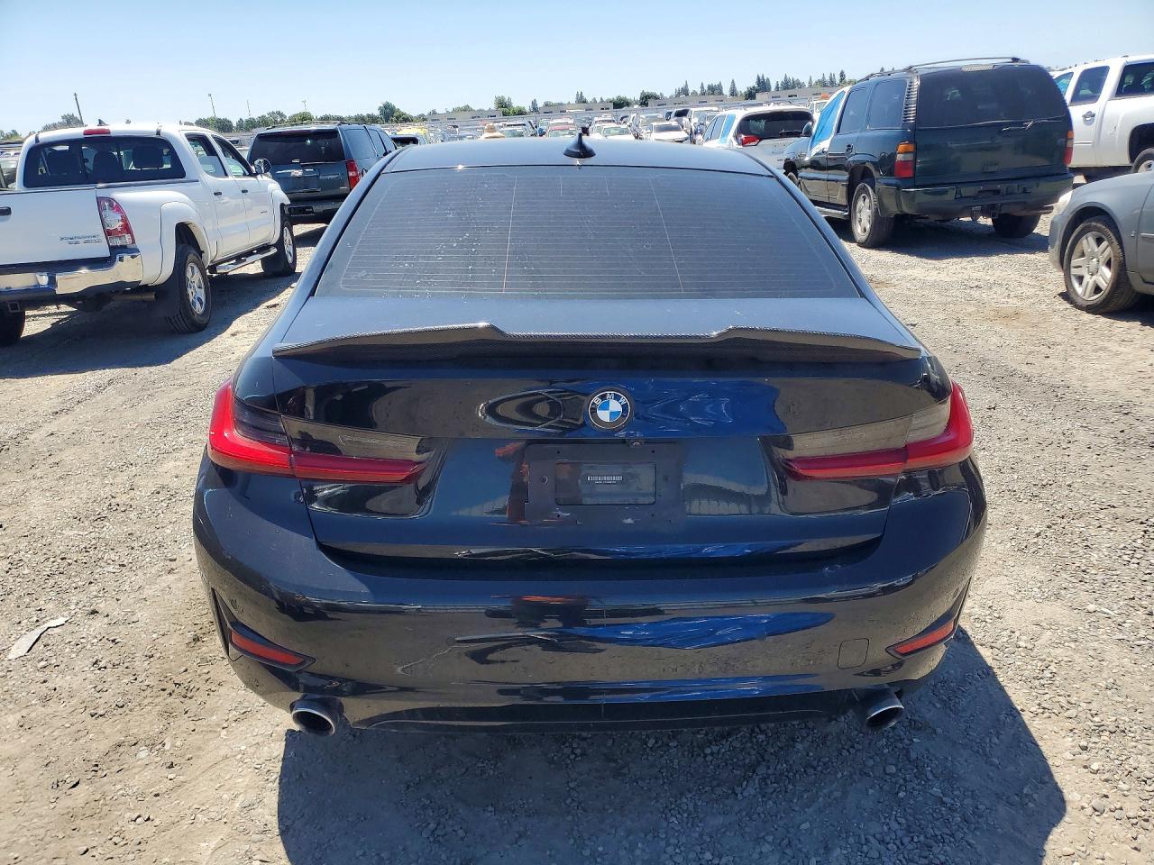 2021 BMW 330I - zdjęcie 6