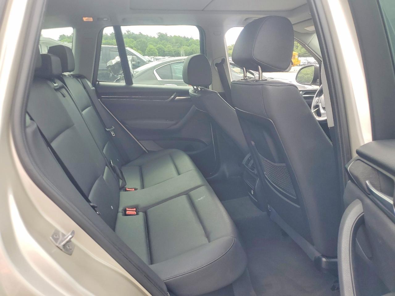 2016 BMW X3 xDrive28I - zdjęcie 11