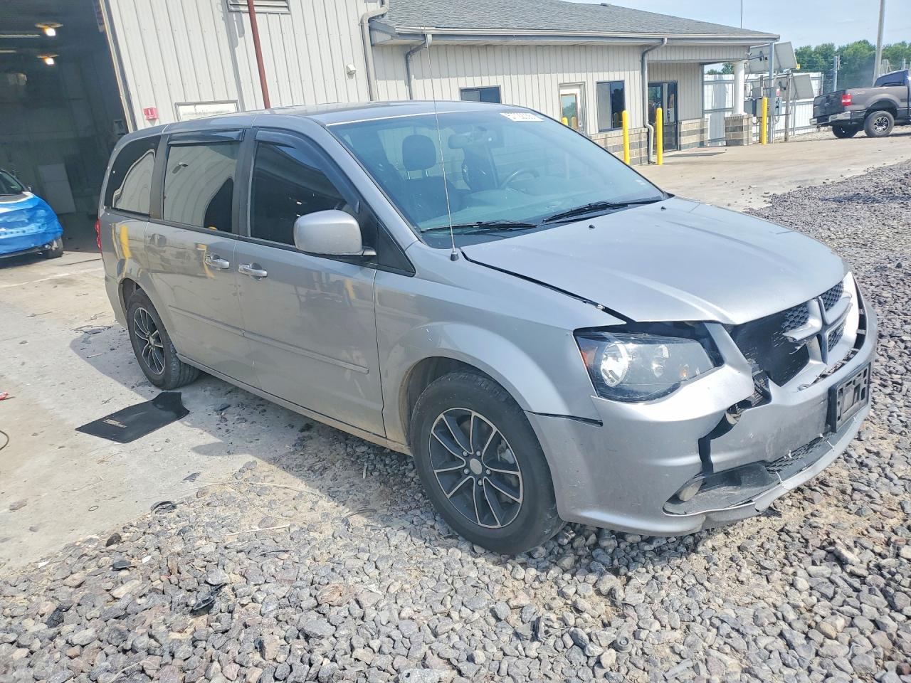 2017 Dodge Grand Caravan Gt - zdjęcie 4