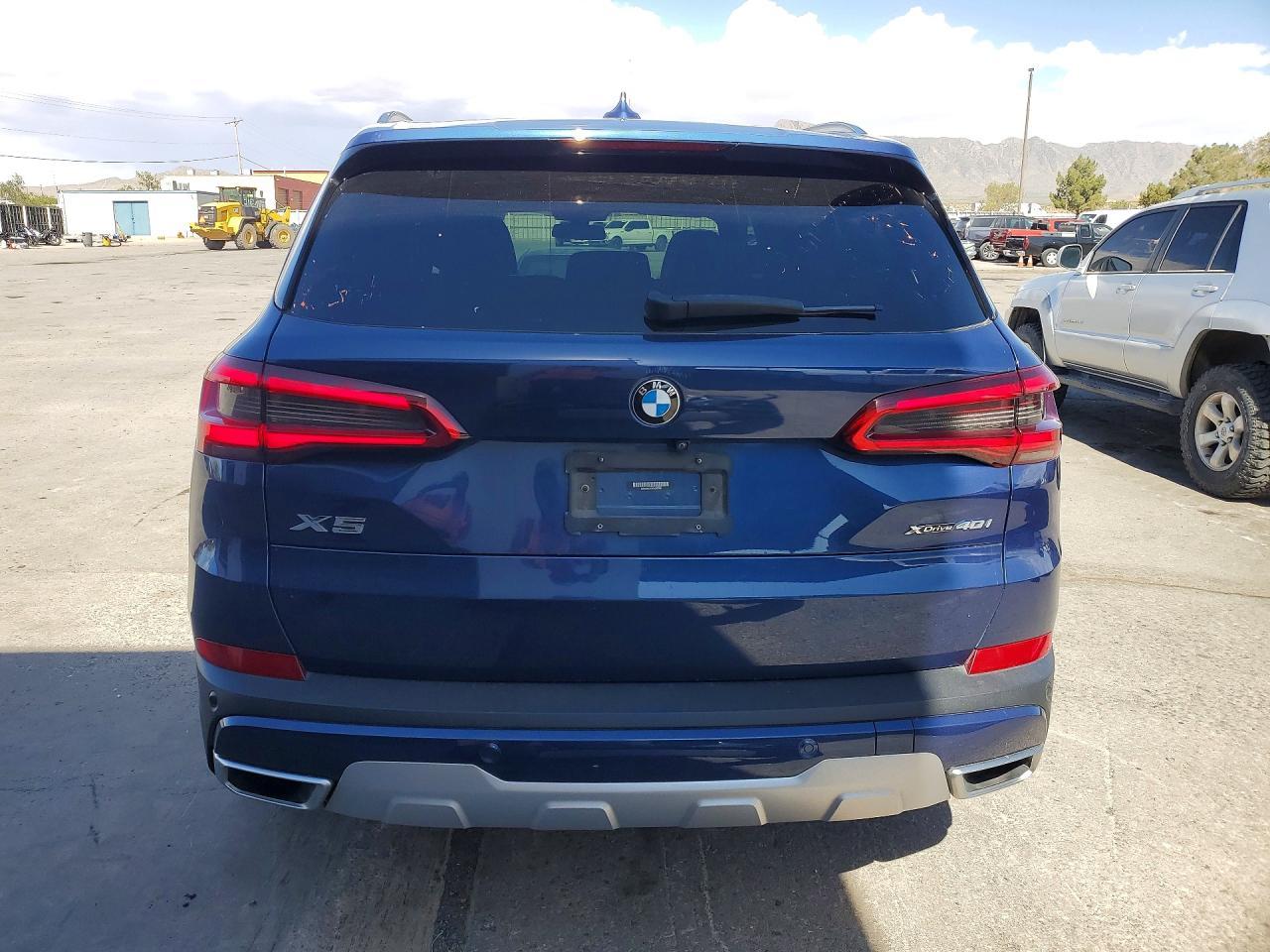 2019 BMW X5 xDrive40I - zdjęcie 6