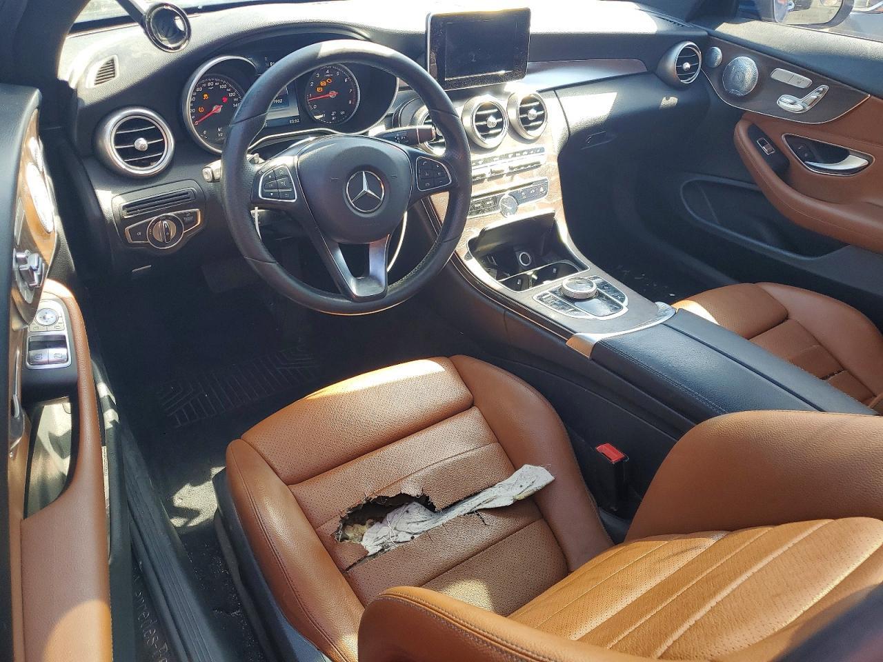 2017 Mercedes-Benz C 300 - zdjęcie 8