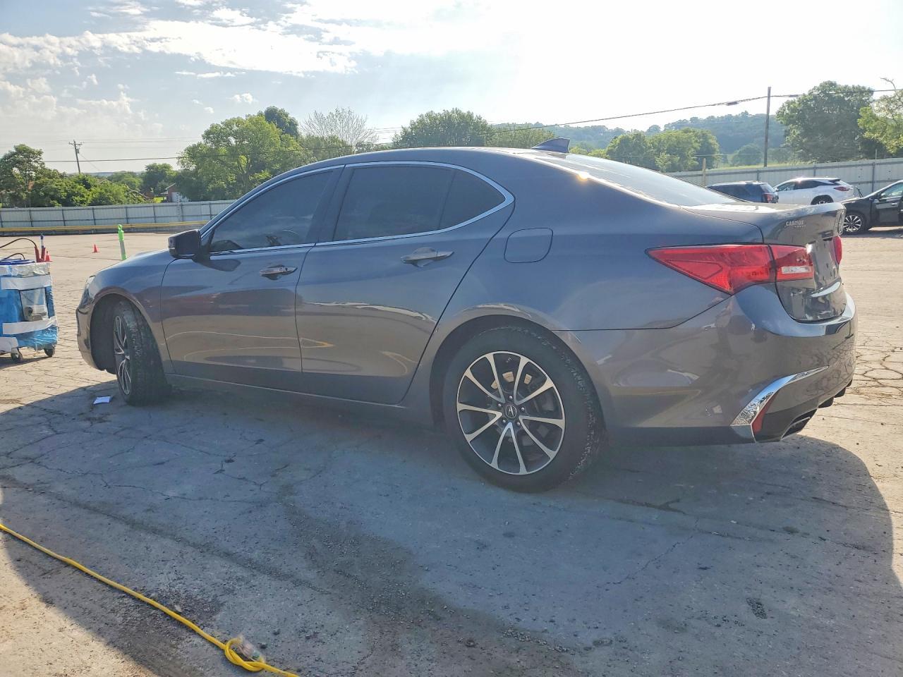 2020 Acura Tlx - zdjęcie 2