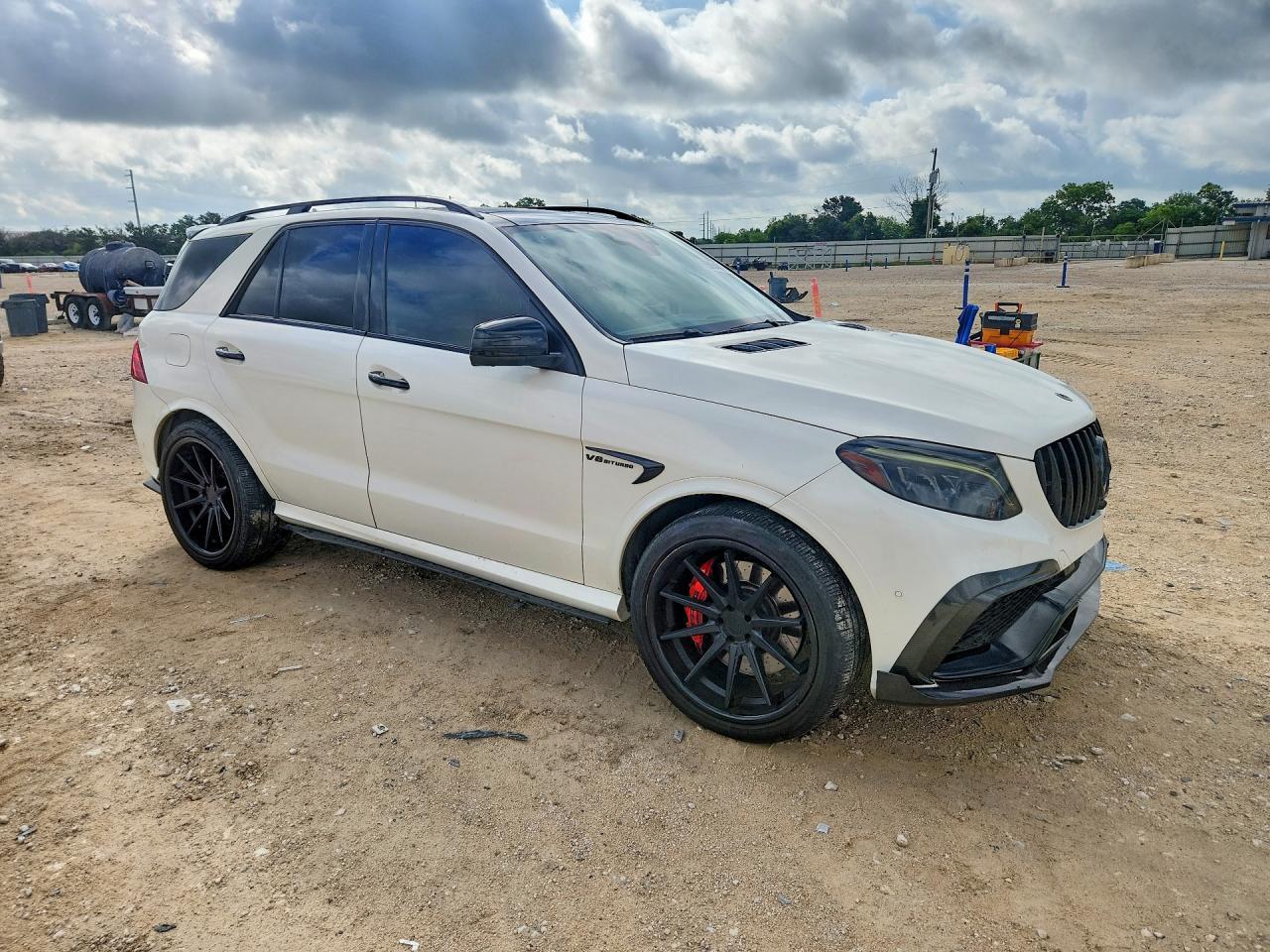2016 Mercedes-Benz Gle 63 Amg-S 4Matic - zdjęcie 4