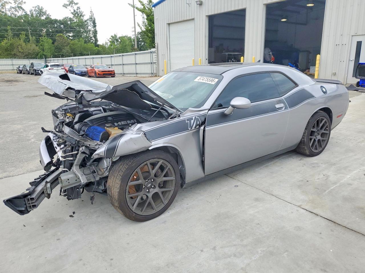 2018 Dodge Challenger R - zdjęcie główne