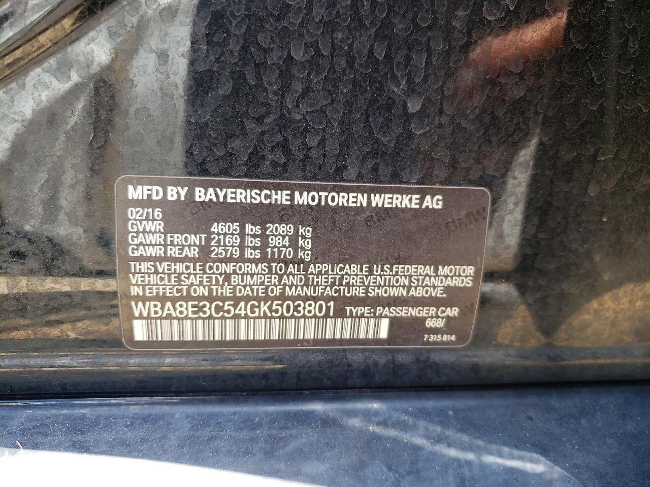 2016 BMW Seria 3 328i - zdjęcie 12