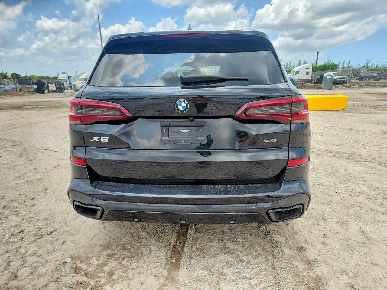2022 BMW X5 Sdrive 40I - zdjęcie 6